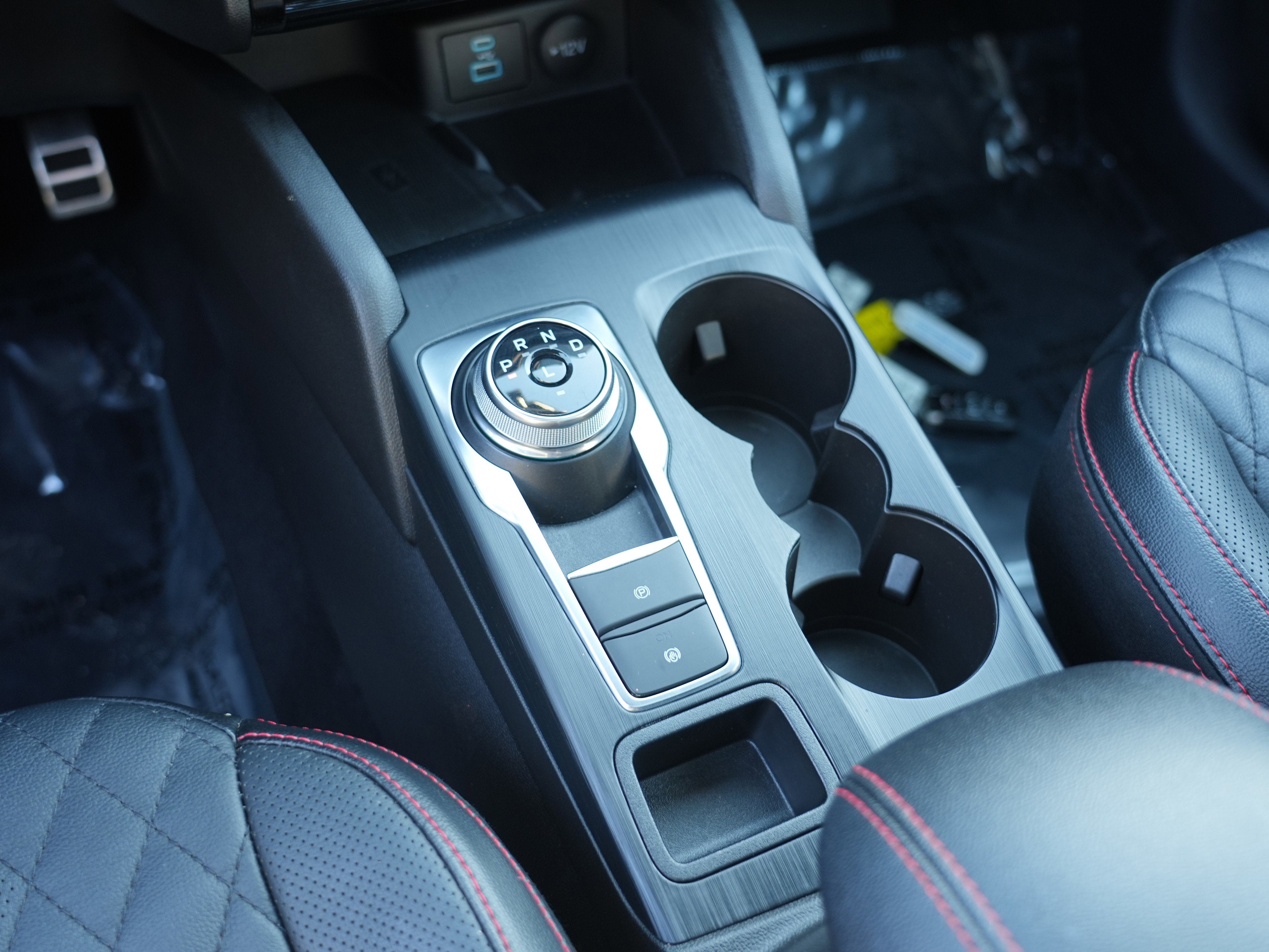 2023 Ford Escape ST-Line Elite