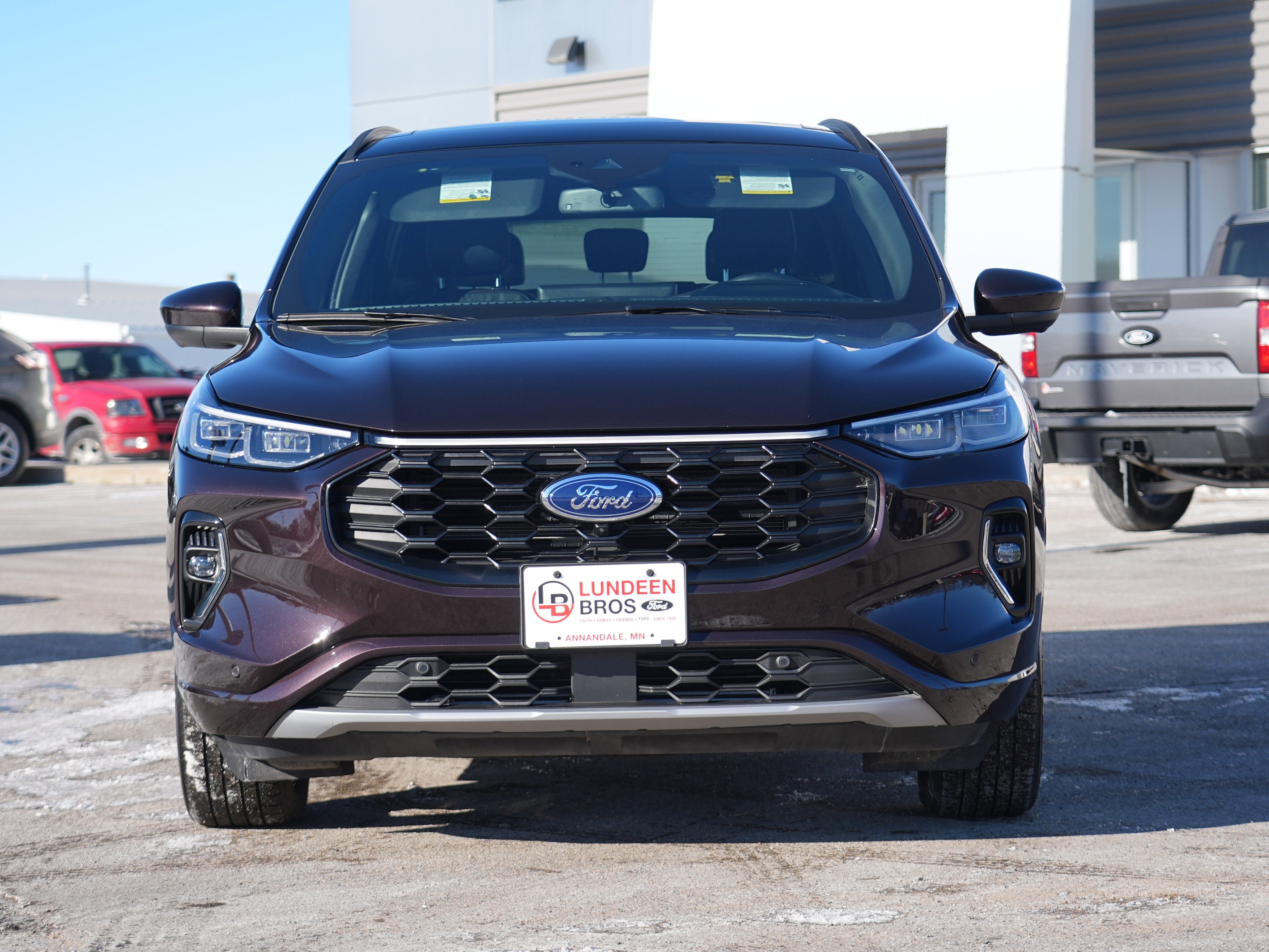 2023 Ford Escape ST-Line Elite