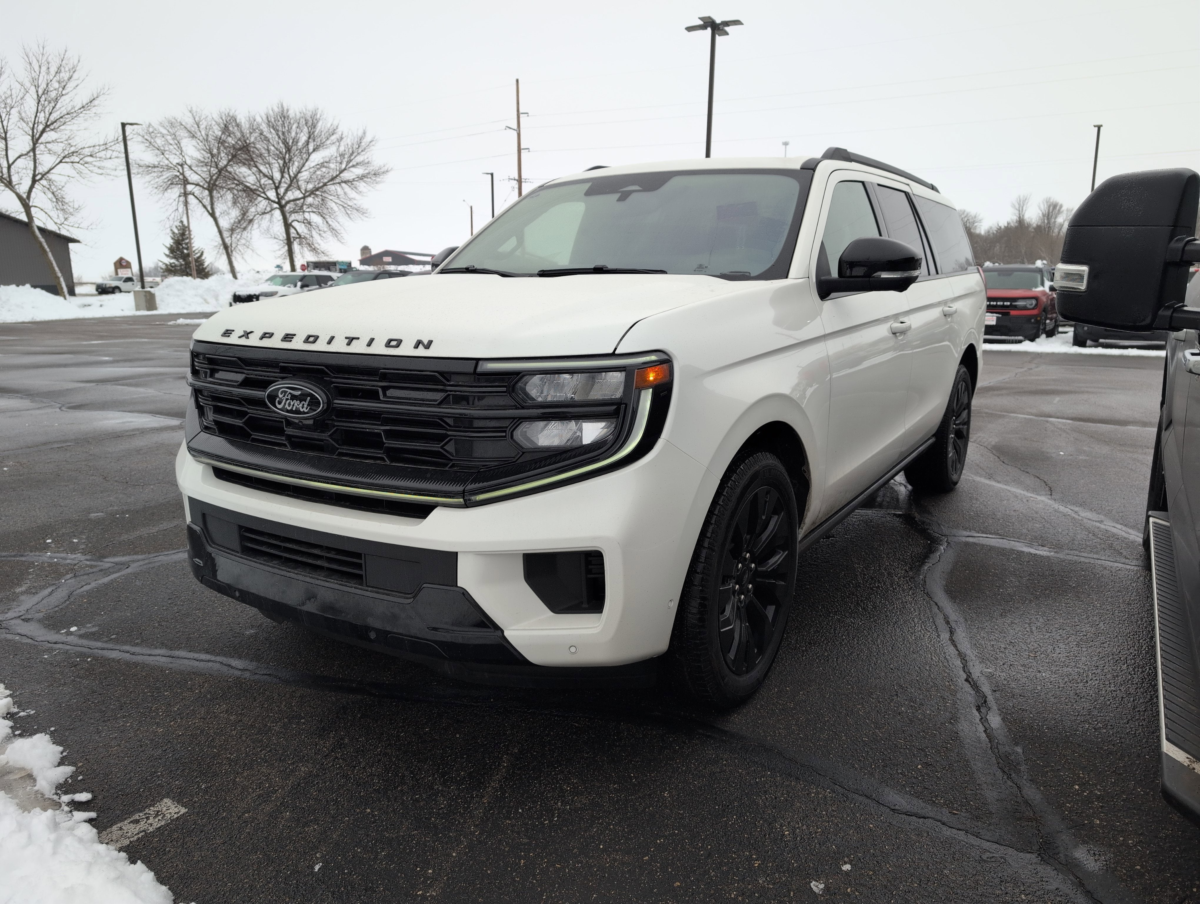 2025 Ford Expedition Max Platinum