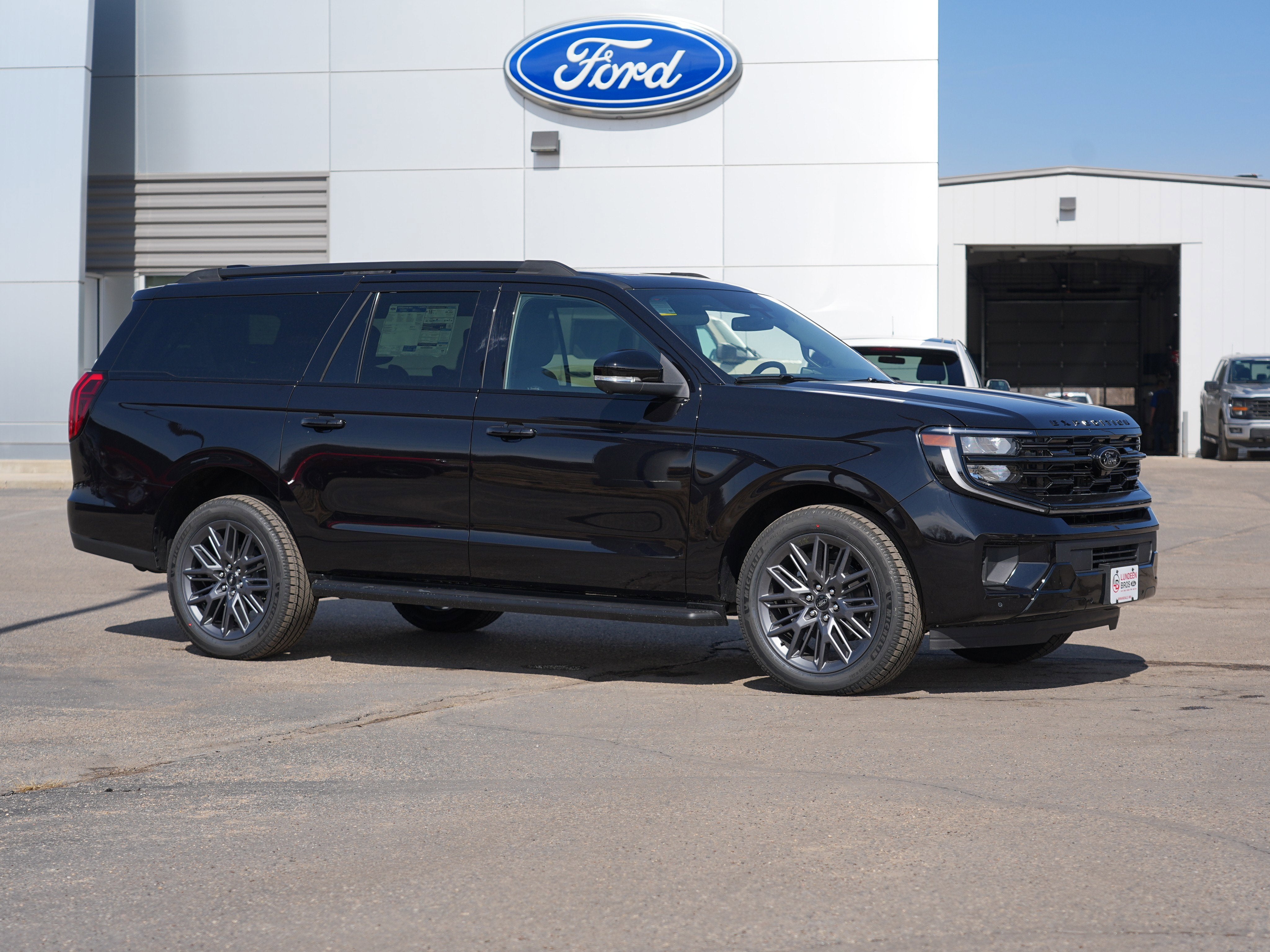2026 Ford Expedition Max Platinum