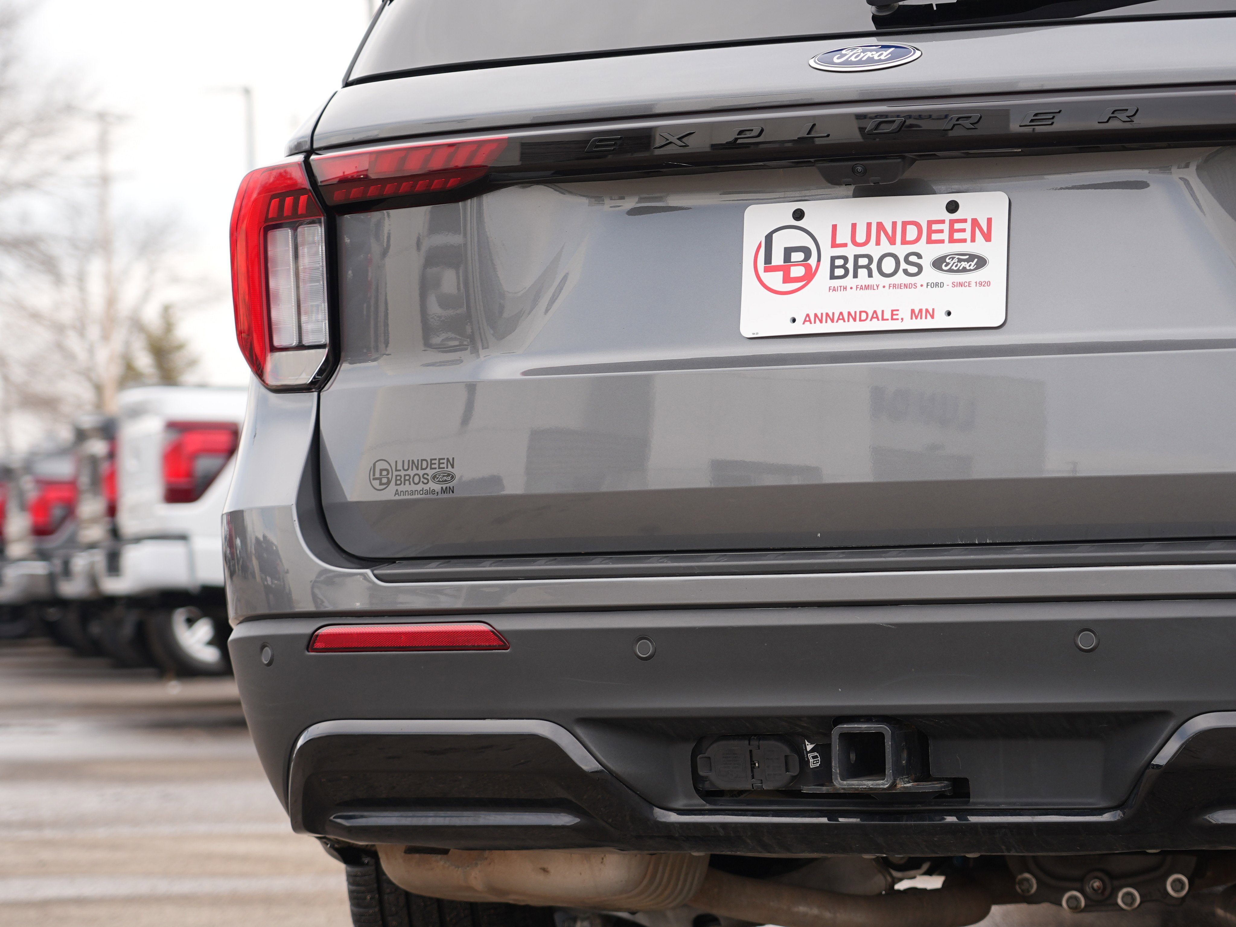 2025 Ford Explorer ST-Line