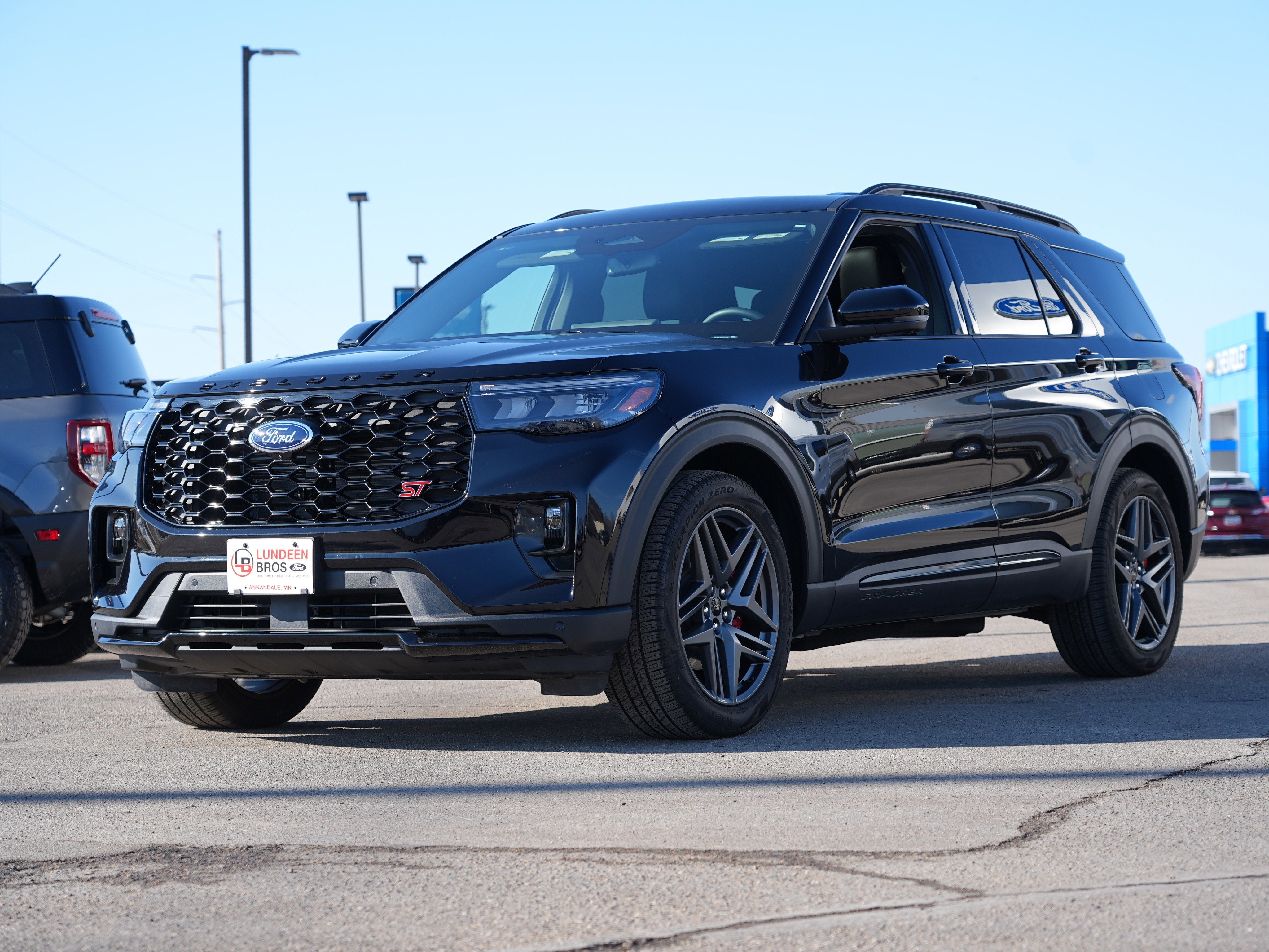 2025 Ford Explorer ST