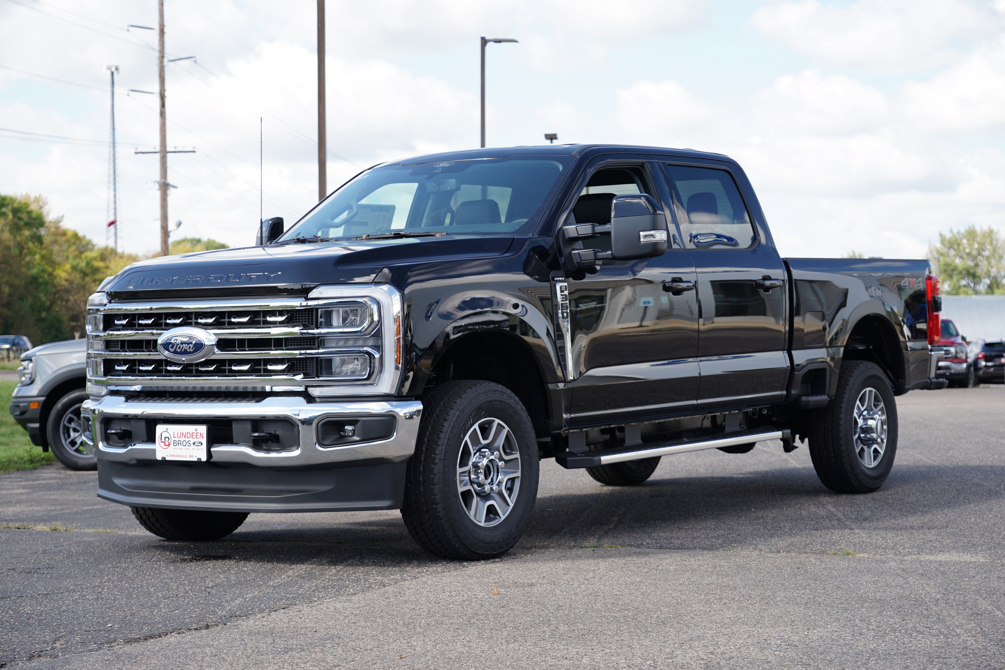 2026 Ford Super Duty F-350 SRW LARIAT