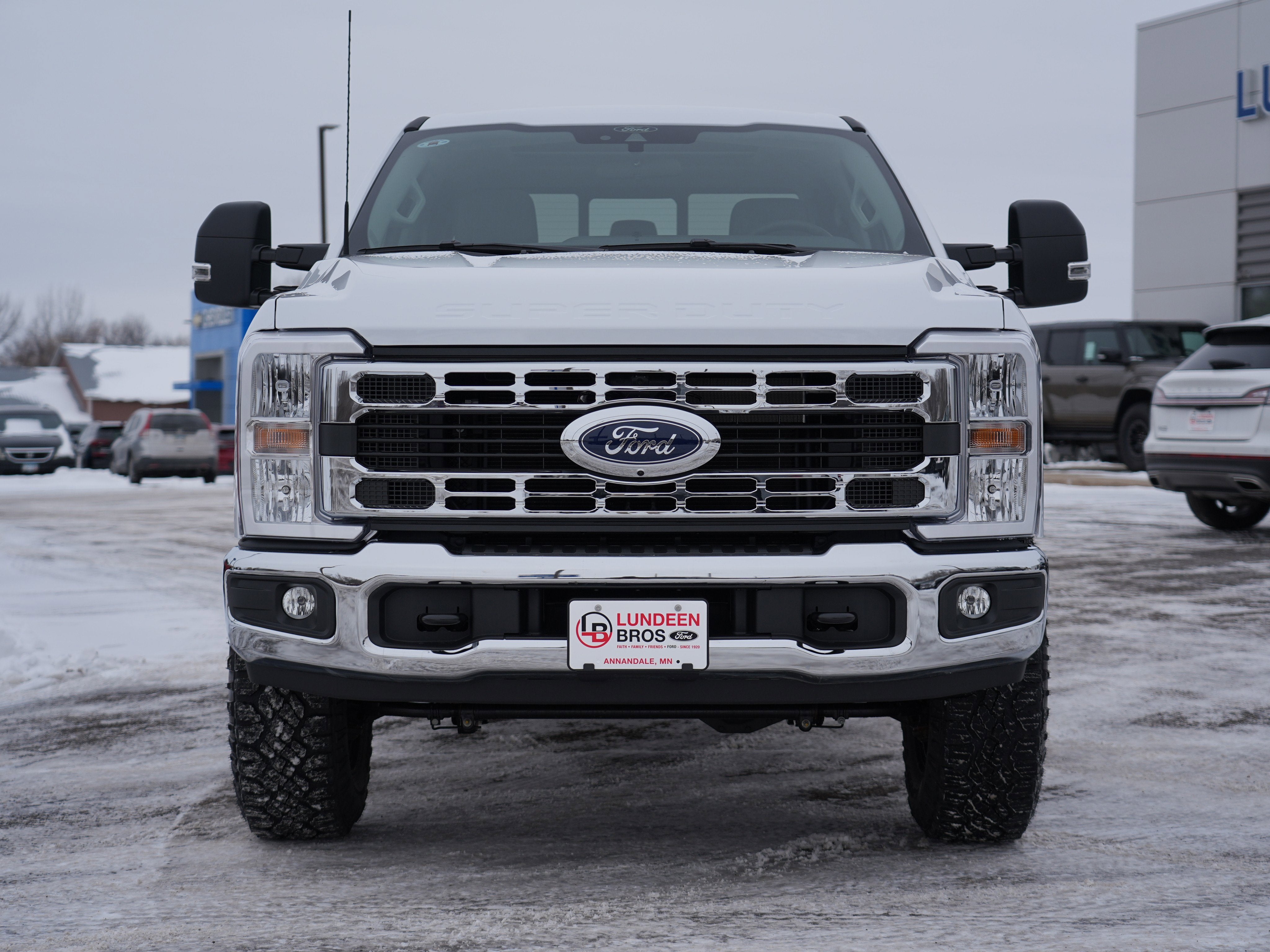 2026 Ford Super Duty F-350 SRW XLT