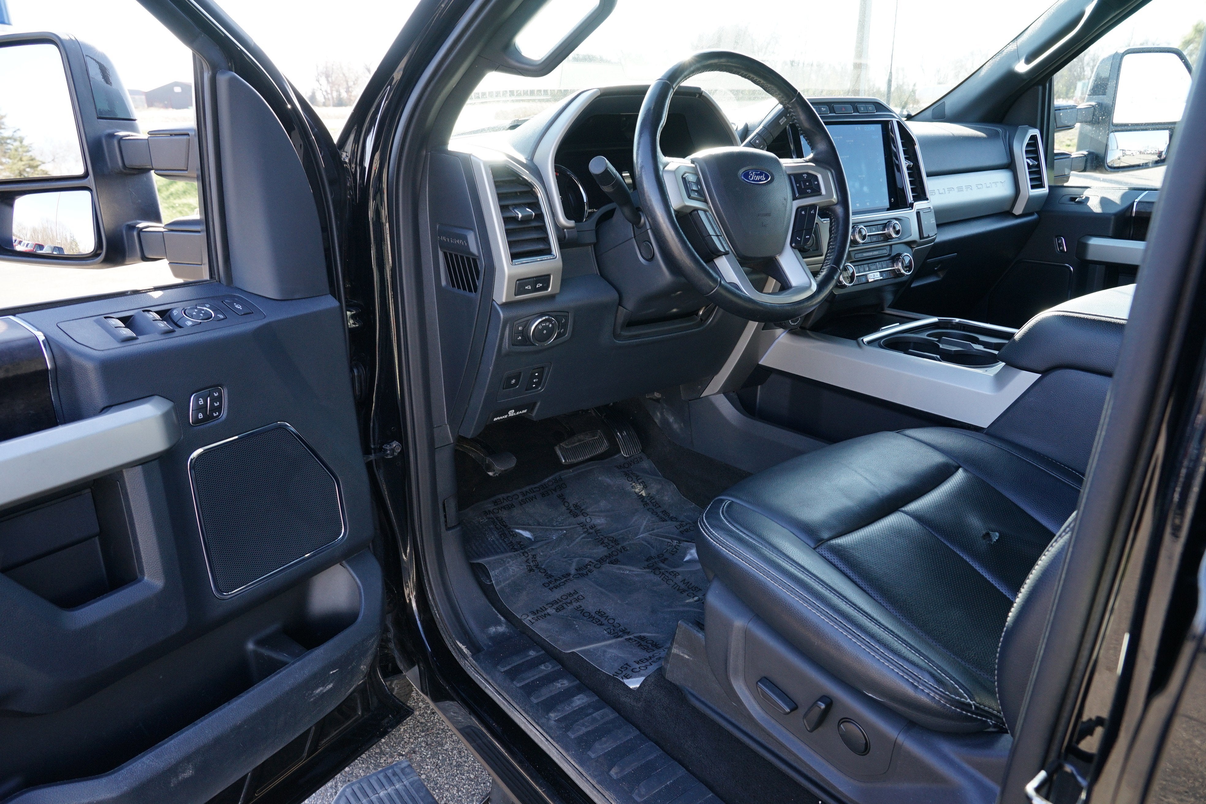 2022 Ford Super Duty F-350 SRW LARIAT