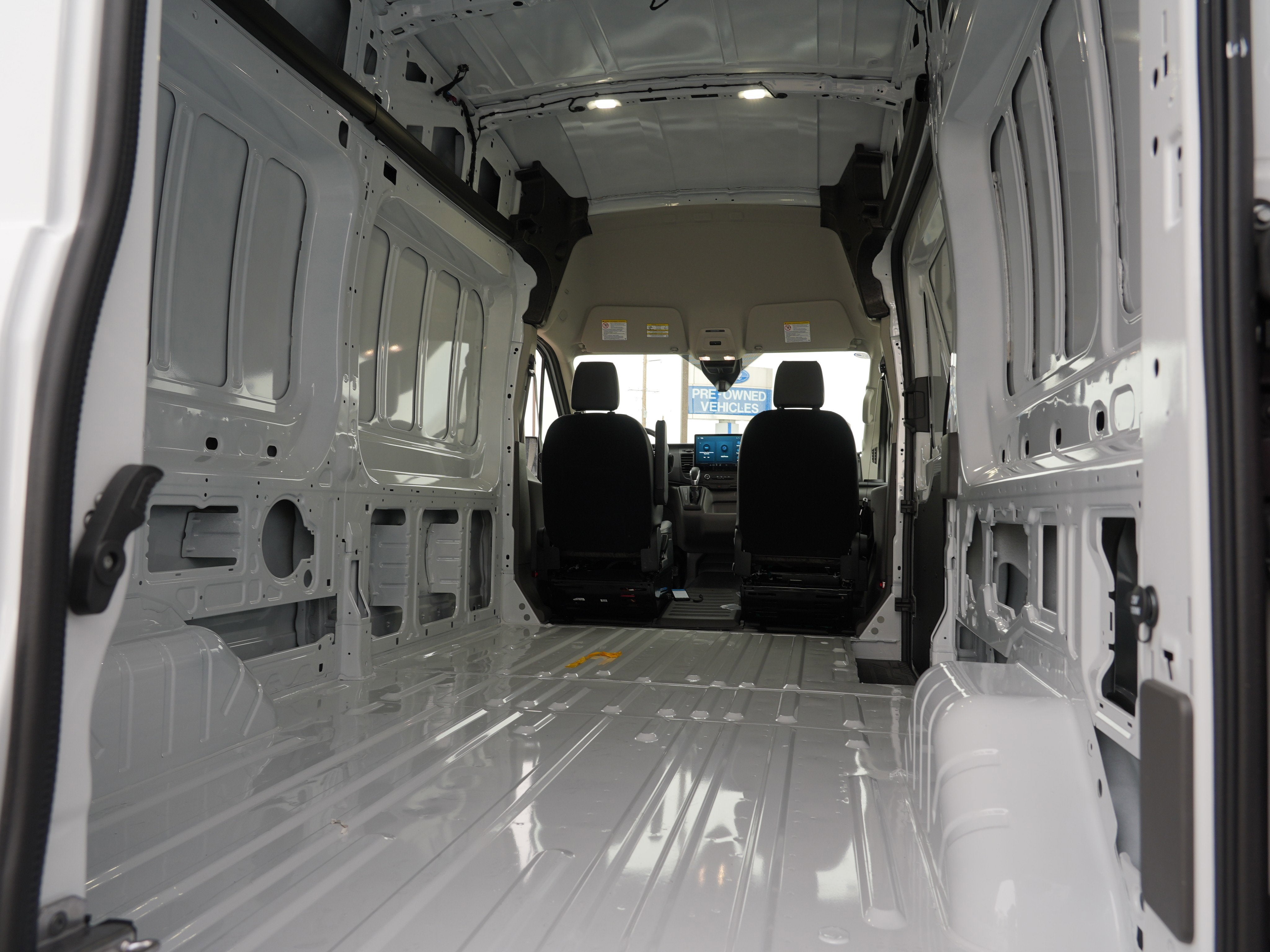 2026 Ford Transit Cargo Van Base