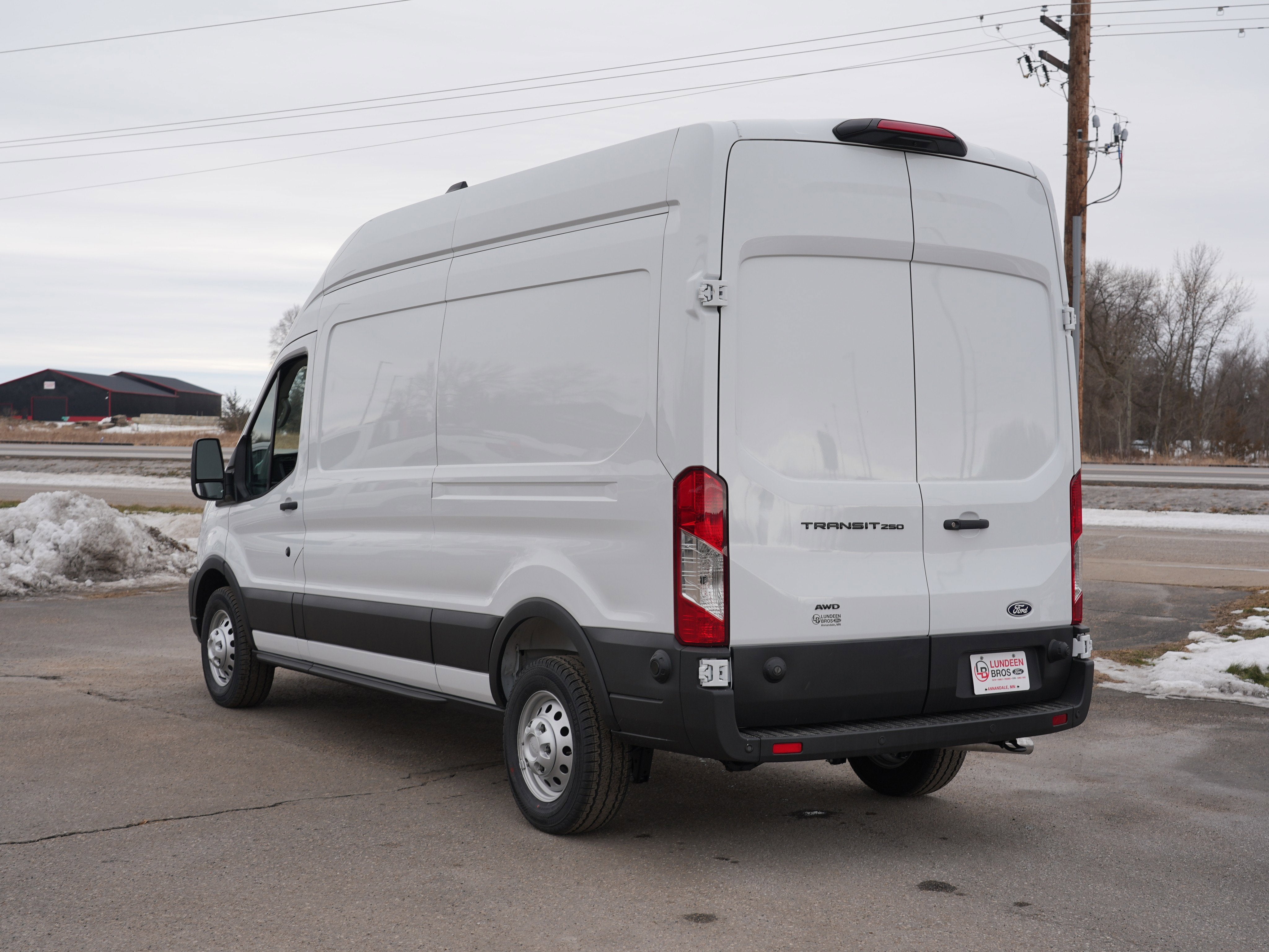 2026 Ford Transit Cargo Van Base