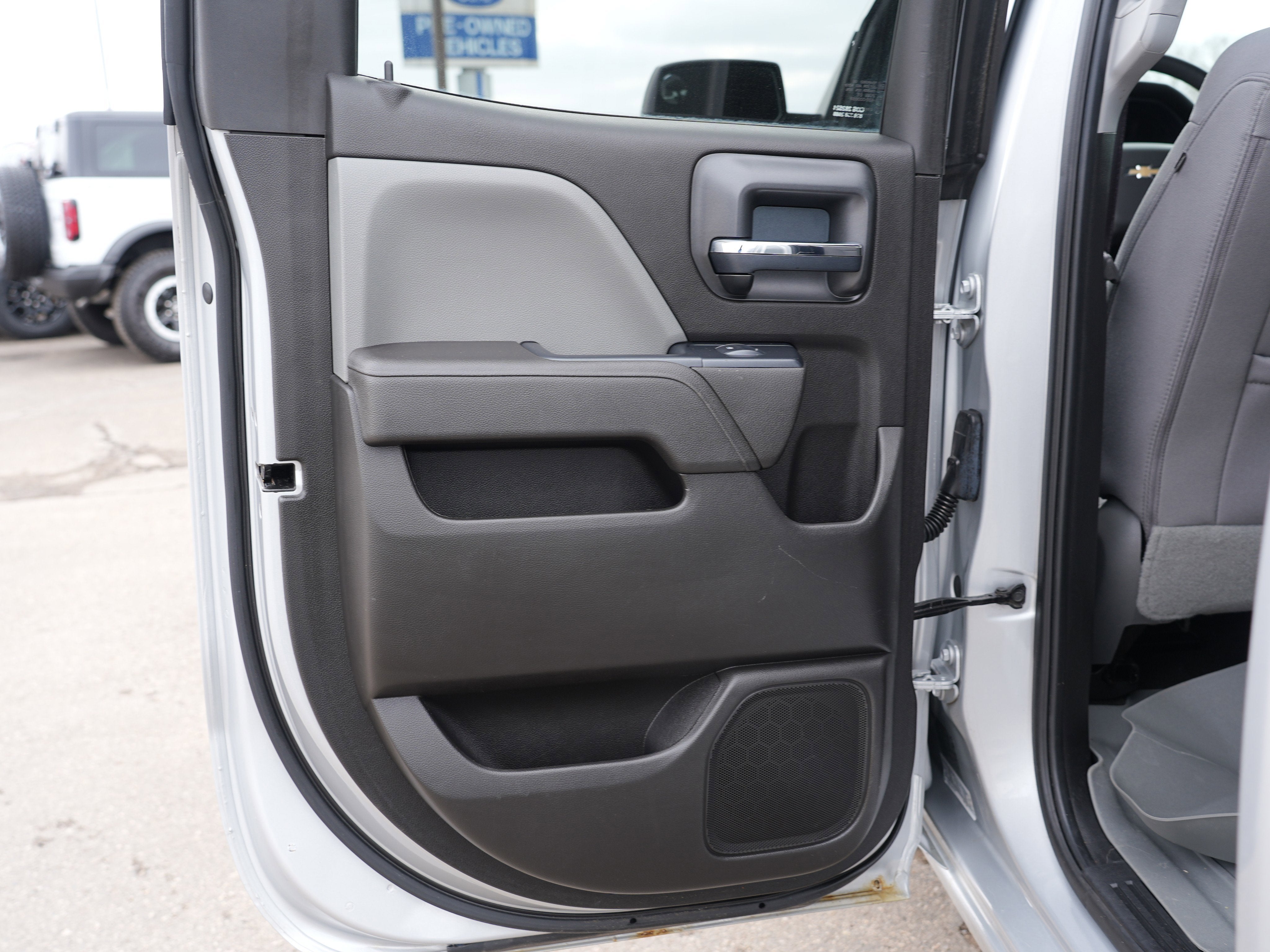 2017 Chevrolet Silverado 1500 Custom