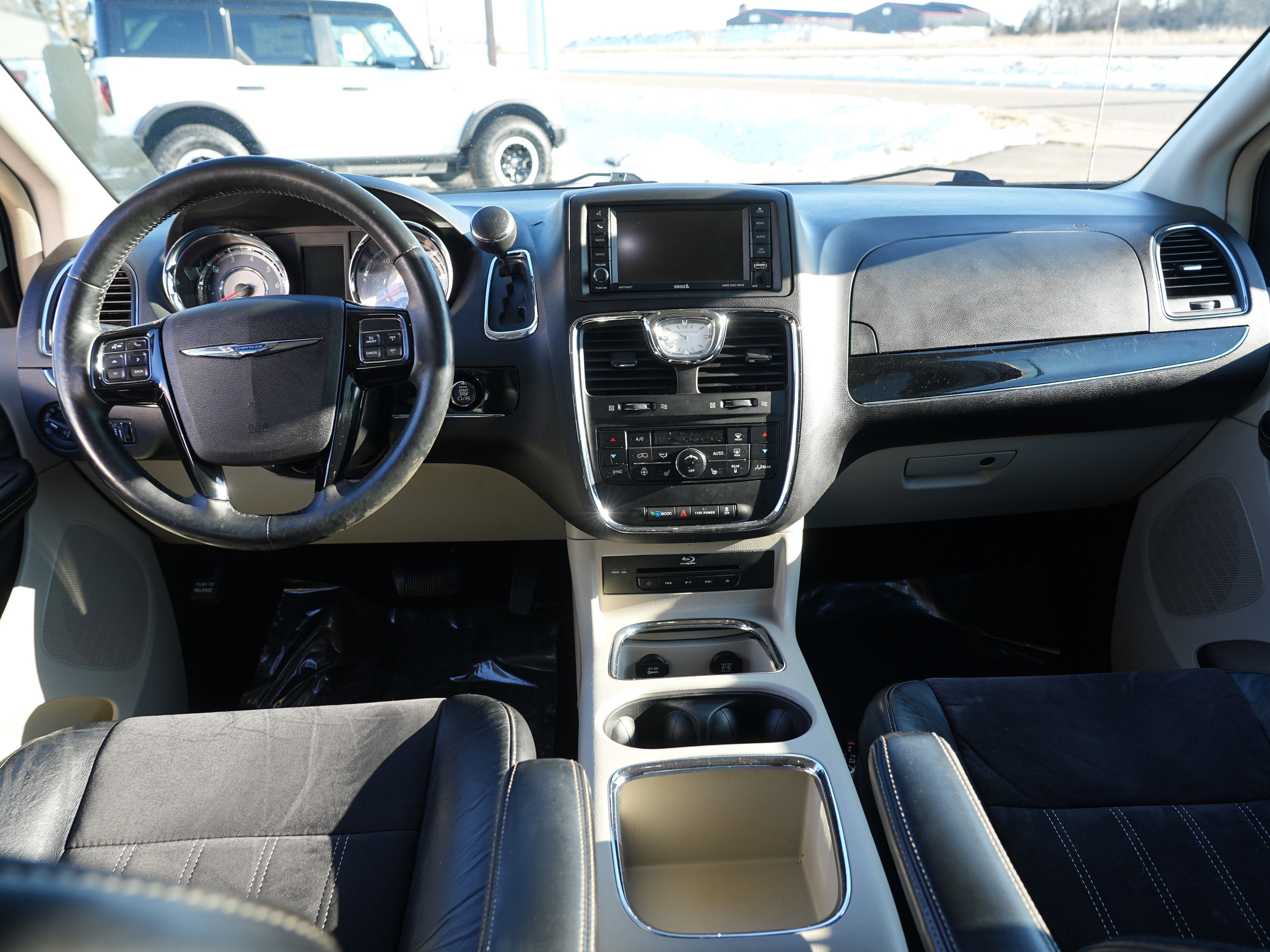 2016 Chrysler Town & Country Limited