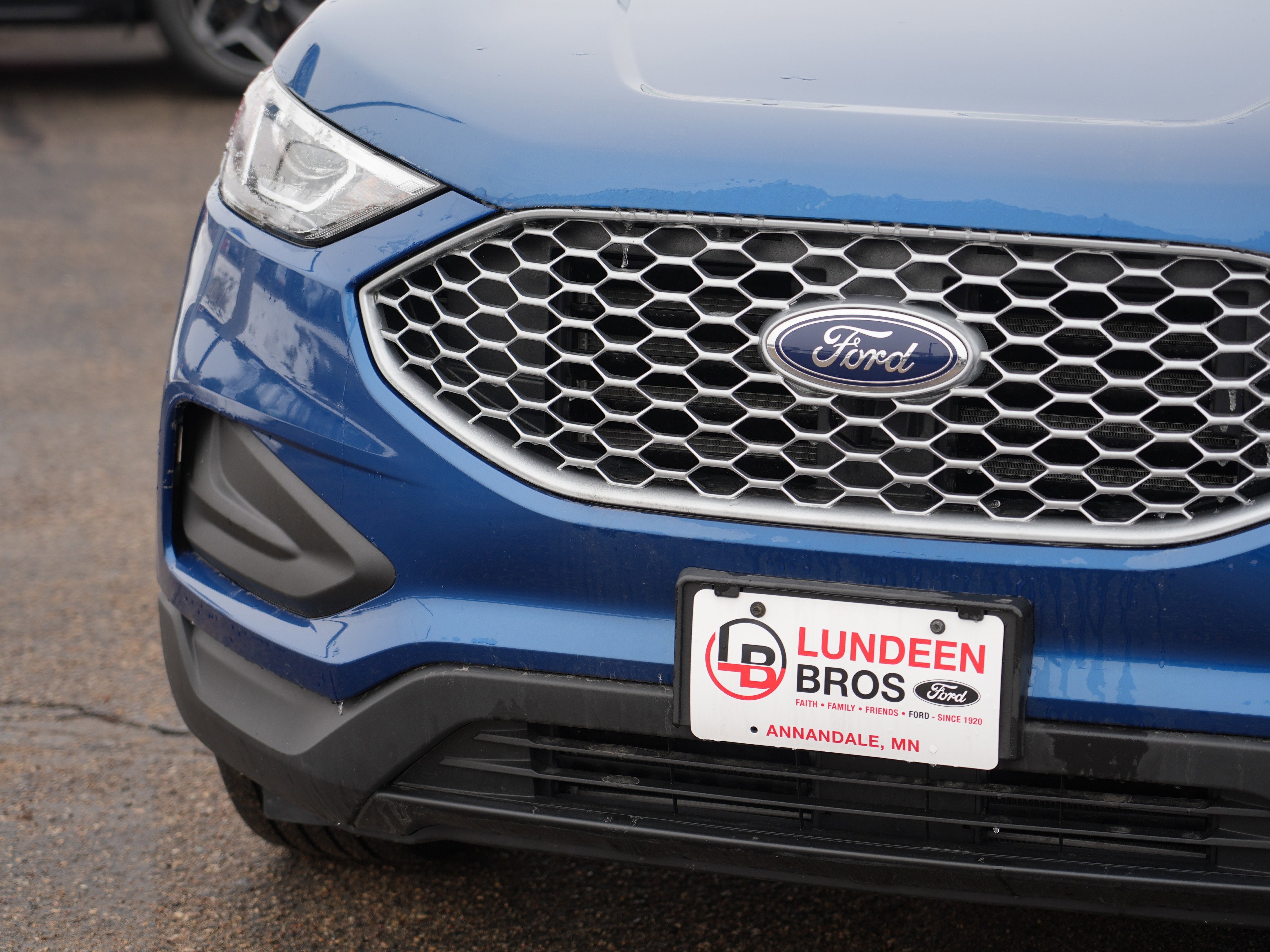 2024 Ford Edge SE