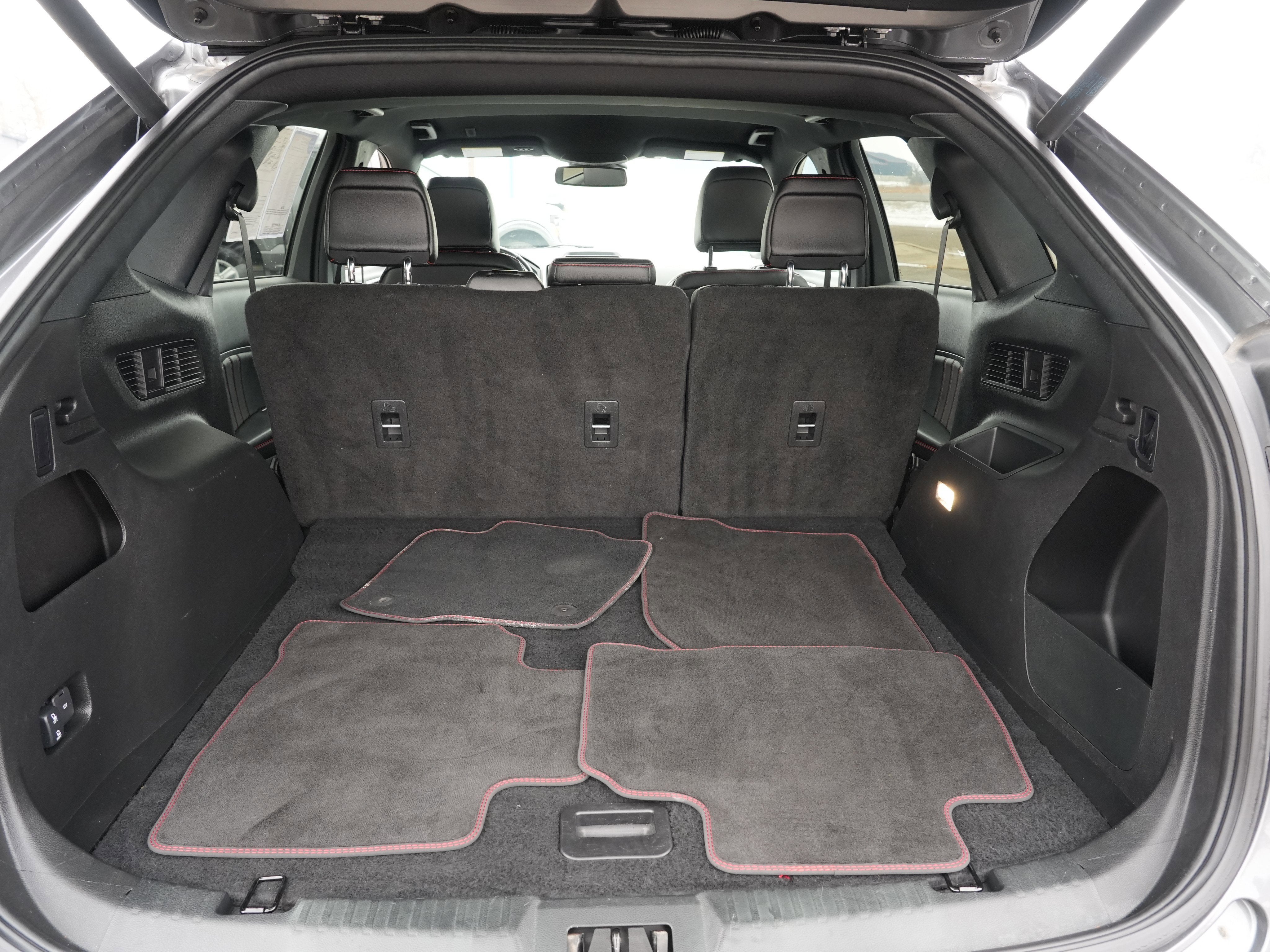 2024 Ford Edge ST-Line