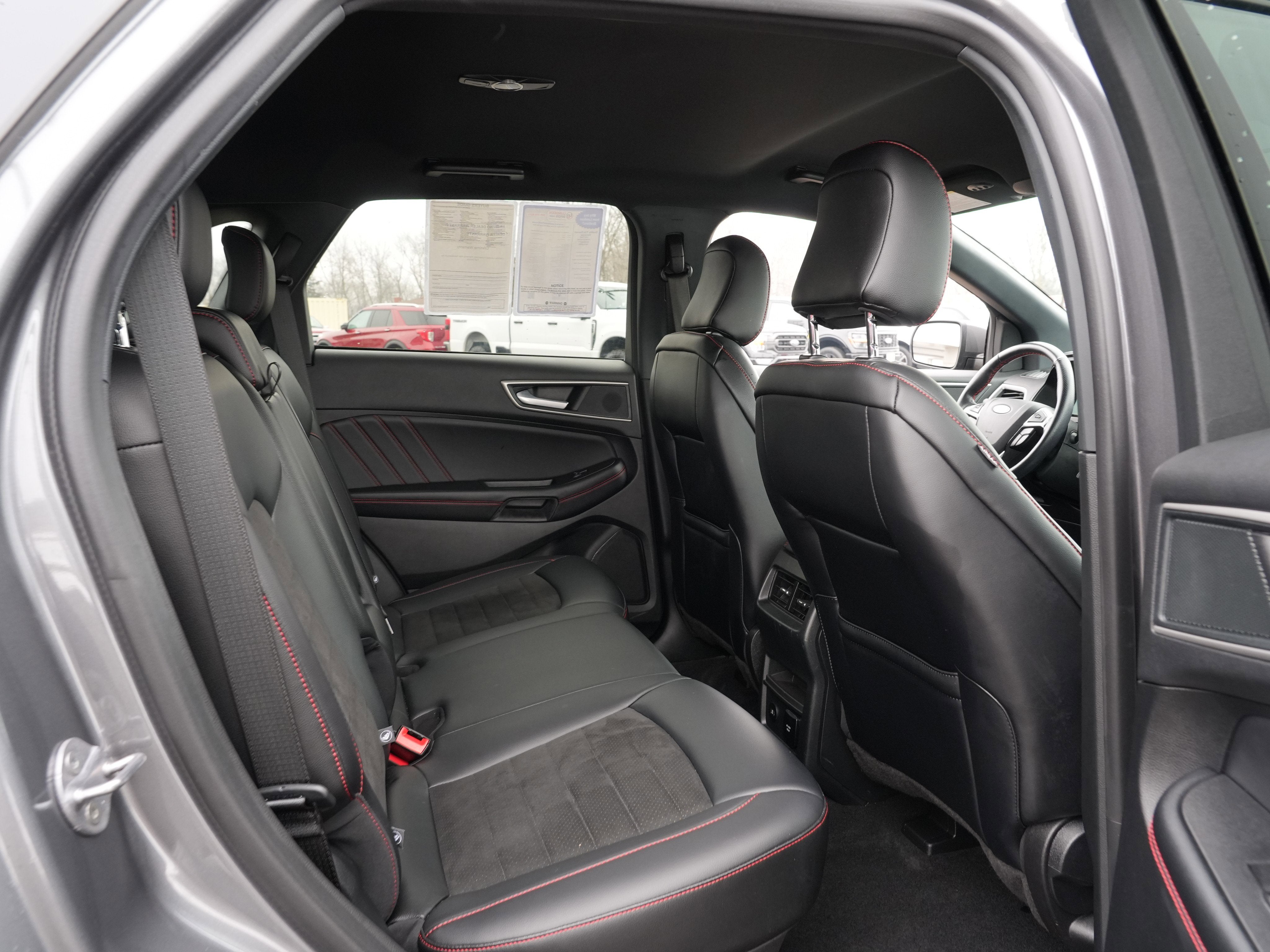 2024 Ford Edge ST-Line