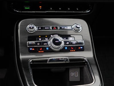 2021 Lincoln Nautilus Reserve