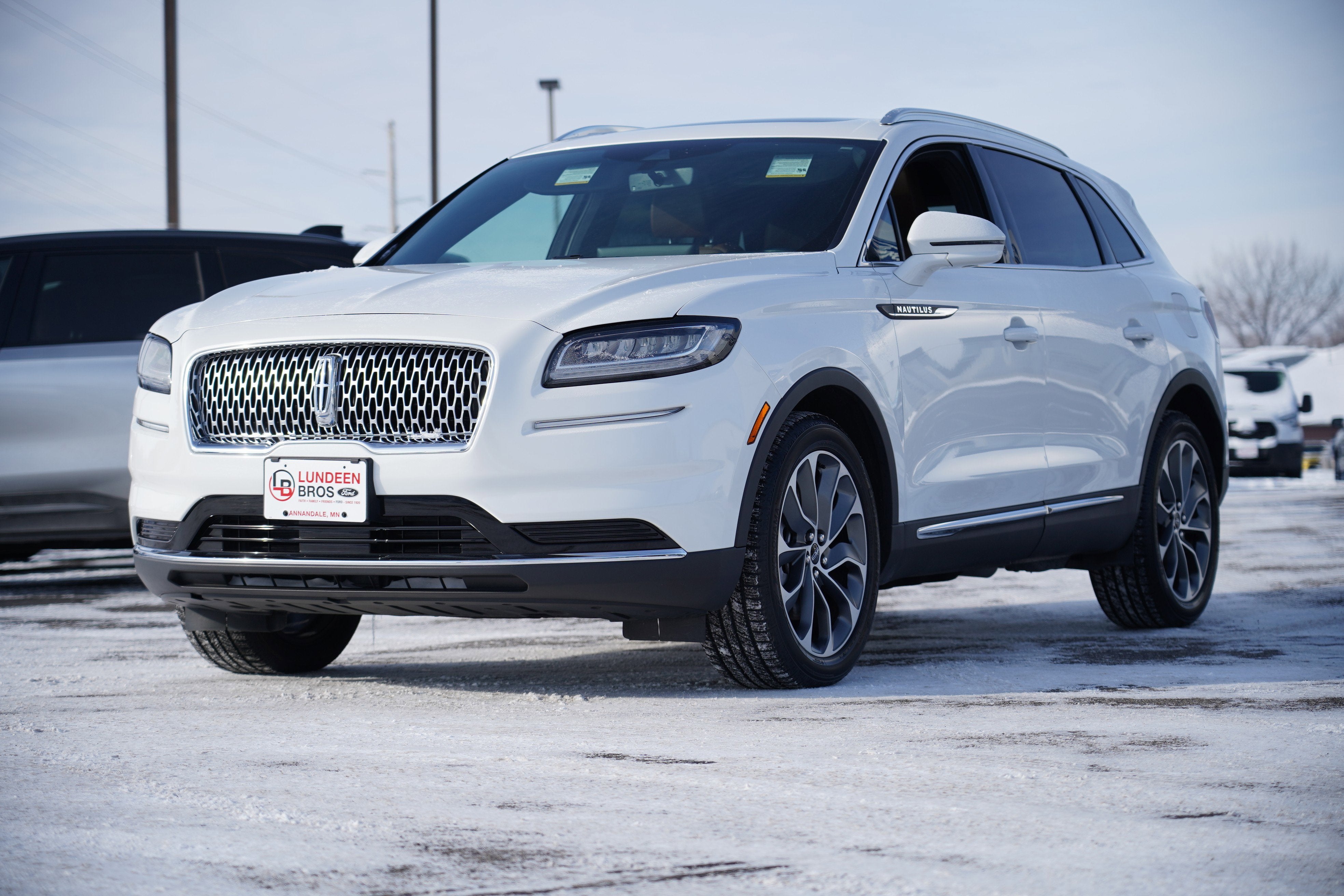 2023 Lincoln Nautilus Reserve