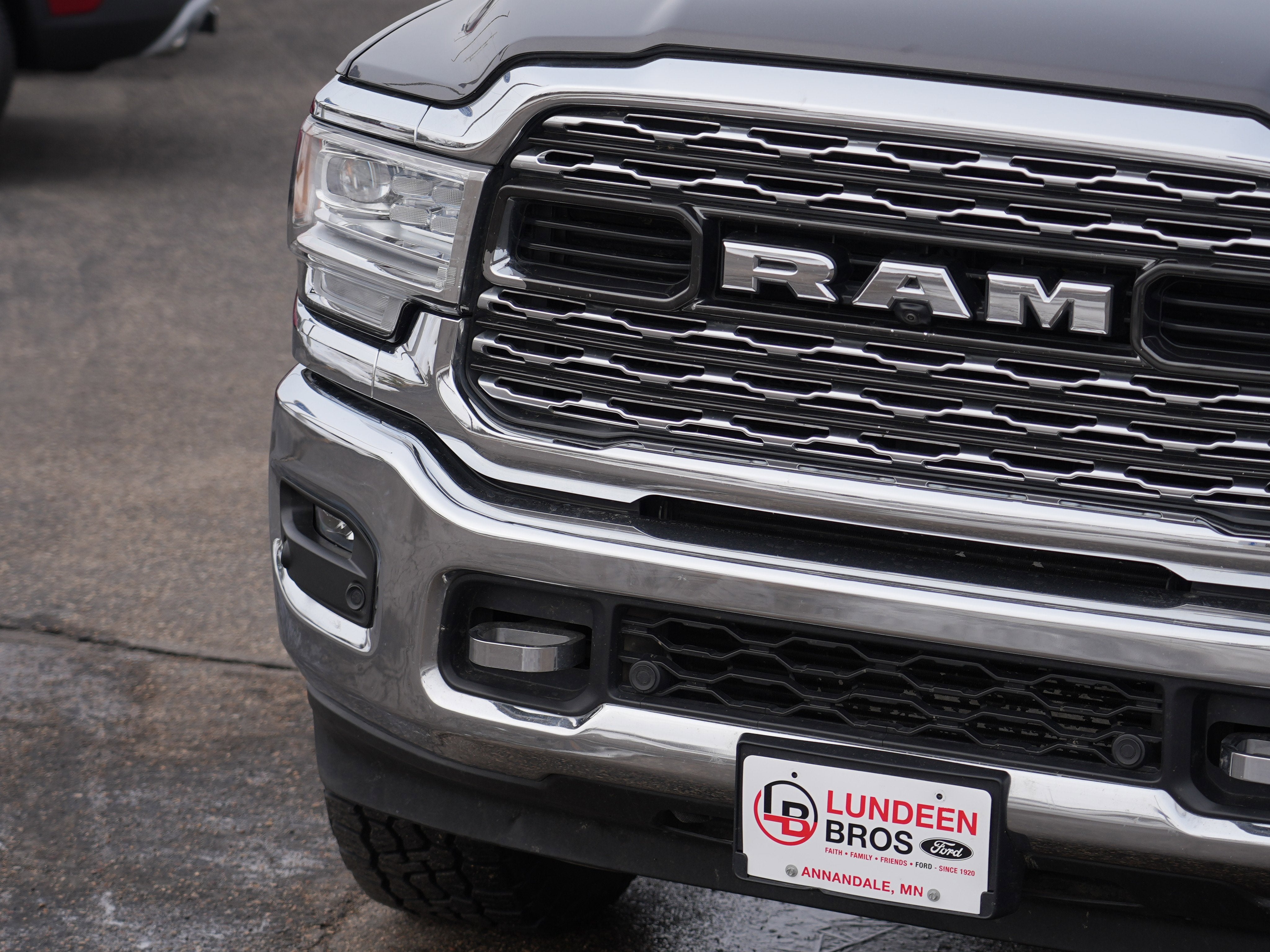 2022 RAM 3500 Limited