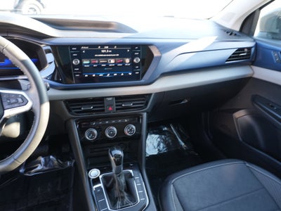 2023 Volkswagen Taos SE