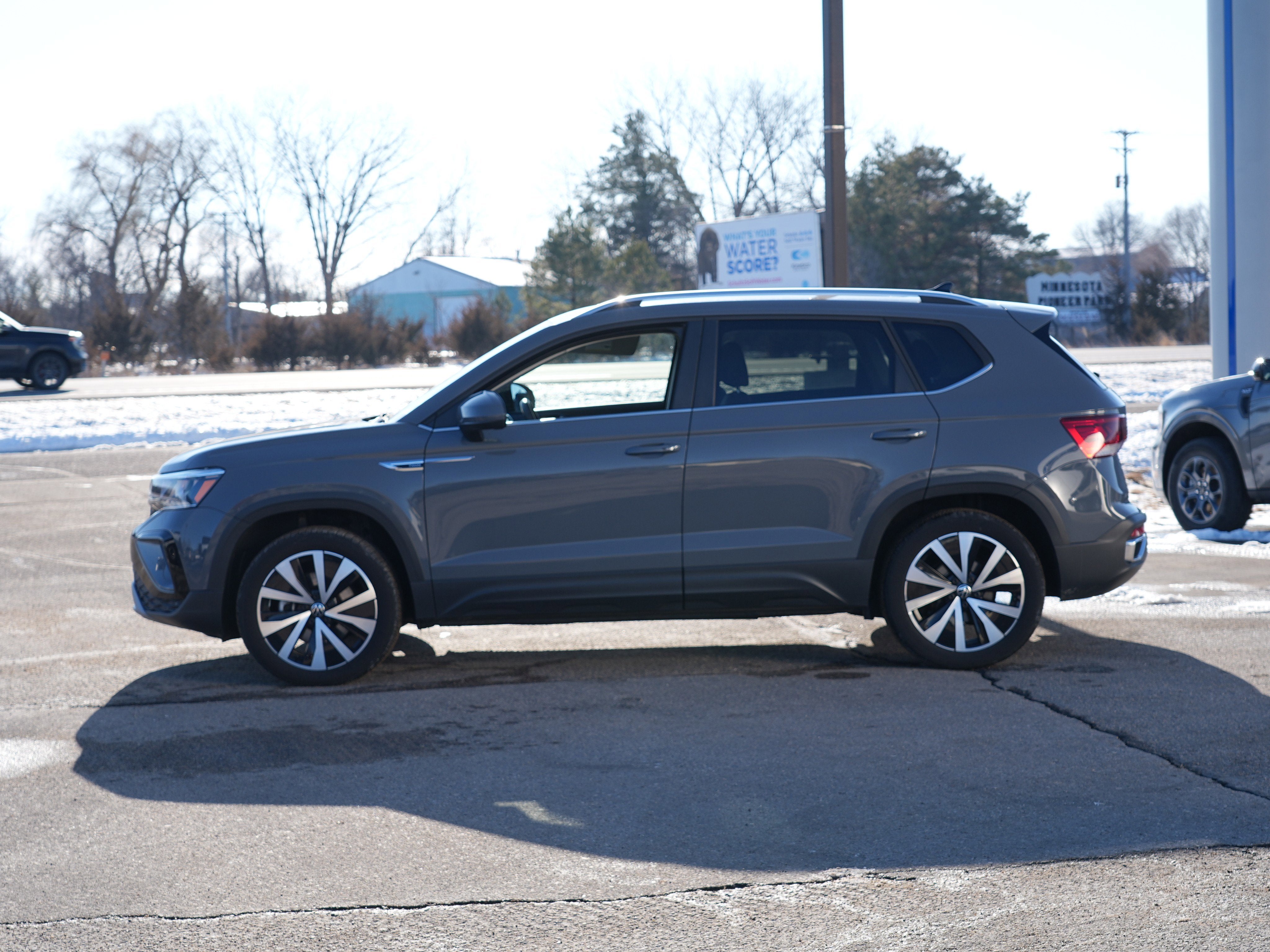 2023 Volkswagen Taos SE